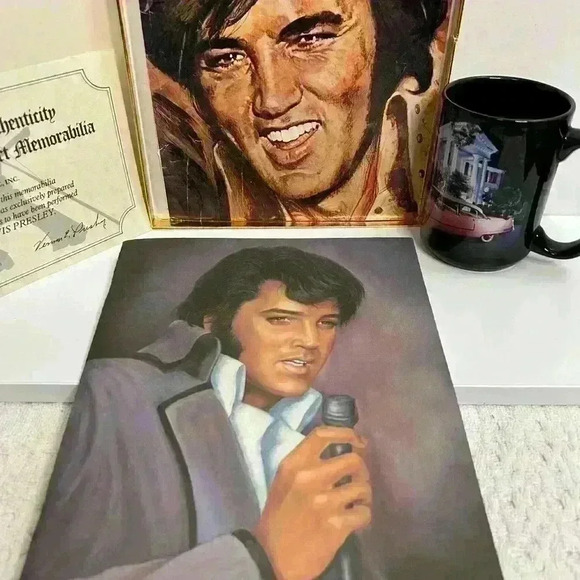 Boxcar Enterprises ELVIS Presley Concert‎ Photo Album 1977 Certificate & book - Picture 4 of 8